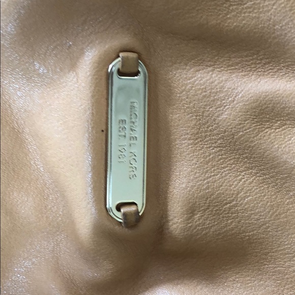 Michael Kors bag - Picture 2 of 3